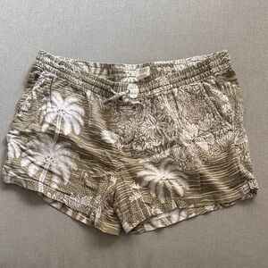 Desmond and Dempsey x H&M Women's Tan linen shorts Shorts XL